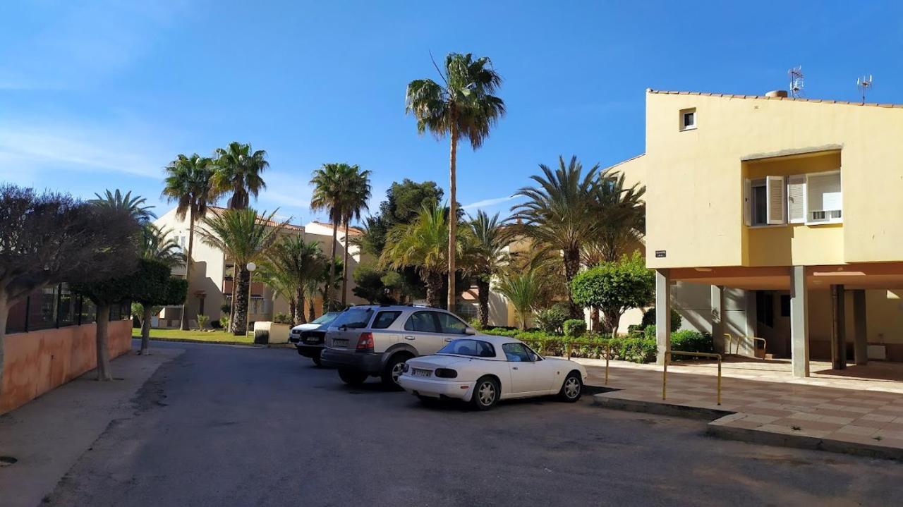 Atractivo Apartamento En La Playa Con Parking ロケタス・デ・マル エクステリア 写真