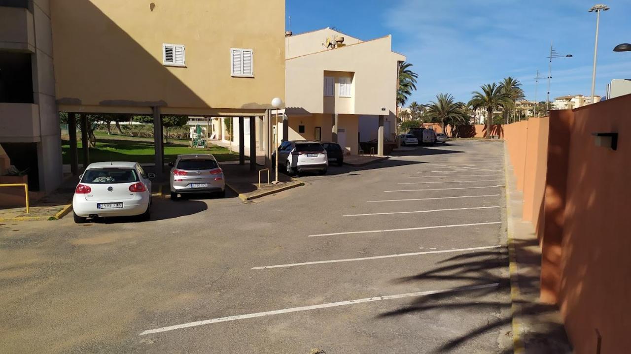 Atractivo Apartamento En La Playa Con Parking ロケタス・デ・マル エクステリア 写真