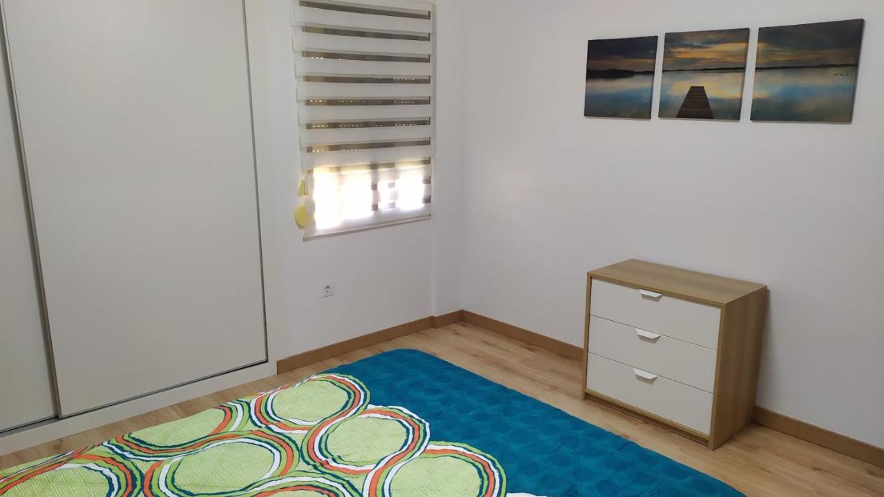 Atractivo Apartamento En La Playa Con Parking ロケタス・デ・マル エクステリア 写真
